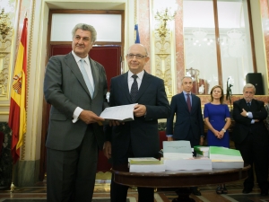 El Gobierno mantiene el recorte presupuestario para RTVE en 2015